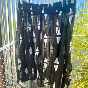 H&M OFF THE SHOULDER BLACK AND WHITE SHEER TOP